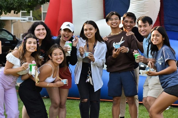 Students celebrate UMEC's 25th anniversary