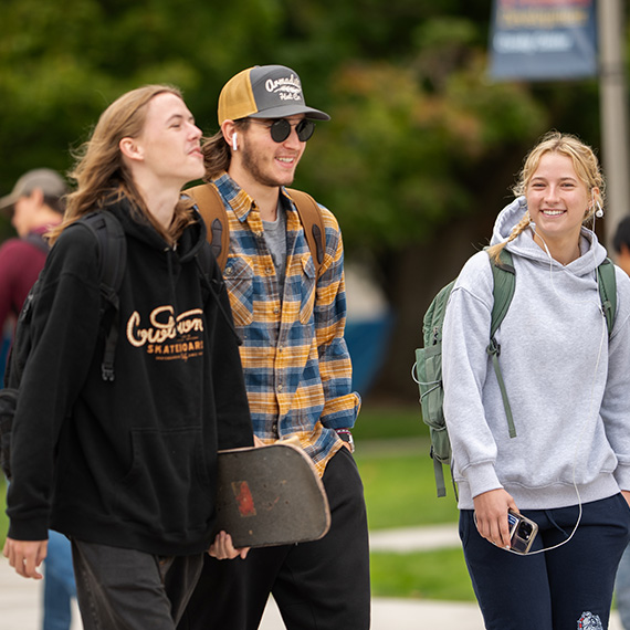 Gonzaga students walk through campus.