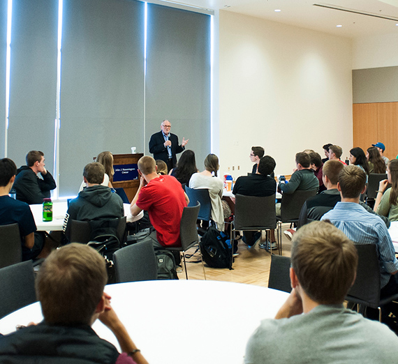 Howard Behar speaks to CLP students at the Leadership Over Lunch event