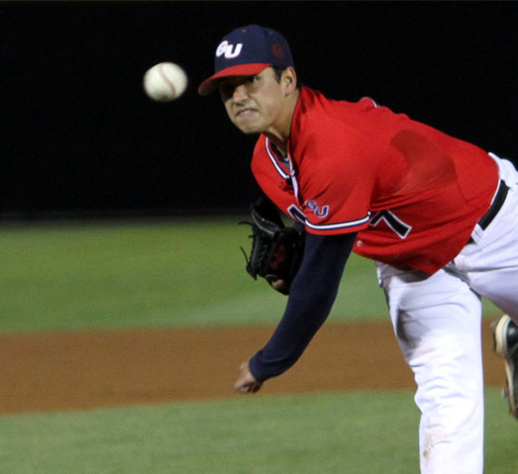 gonzaga baseball player throwing ball 