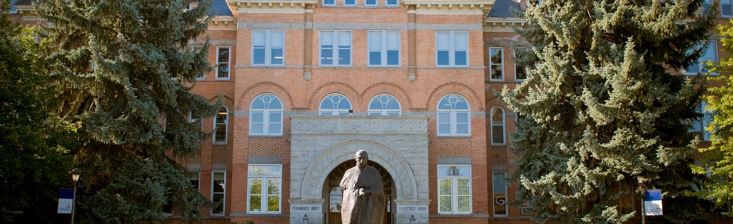 An outside view of Gonzaga University