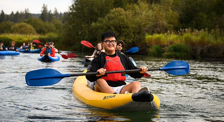 A Gonzaga student kayaks.