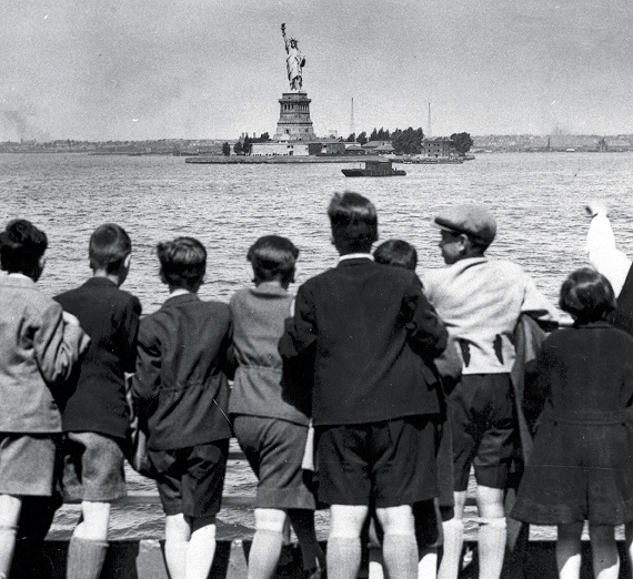 Gonzaga’s Foley Center Library is one of the first four U.S. libraries selected to host “Americans and the Holocaust” exhibition from March 19 through April 27. 