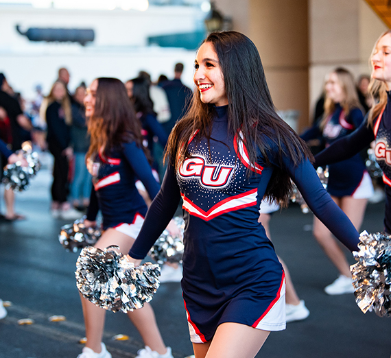 zag cheerleader