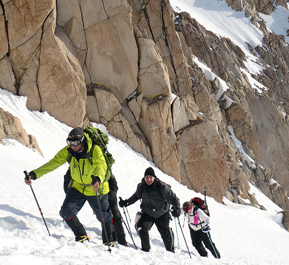 Gonzaga alums climb Mount Whitney in California 