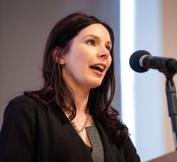 Melody Alasker delivers the Academic Honors Convocation keynote address