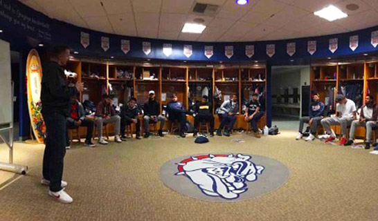 Shann Ferch talks to the Gonzaga team in 2017